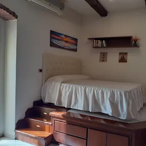 Domida Apartament Bari